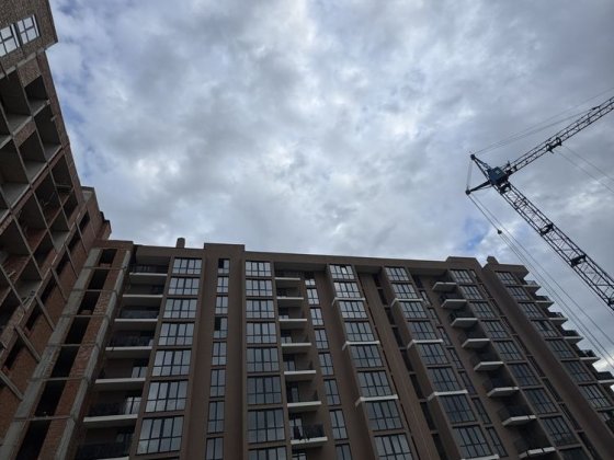 Продається 1-2-3 кім. кв., по вулиці Руській ЖК Сенатор Черновцы