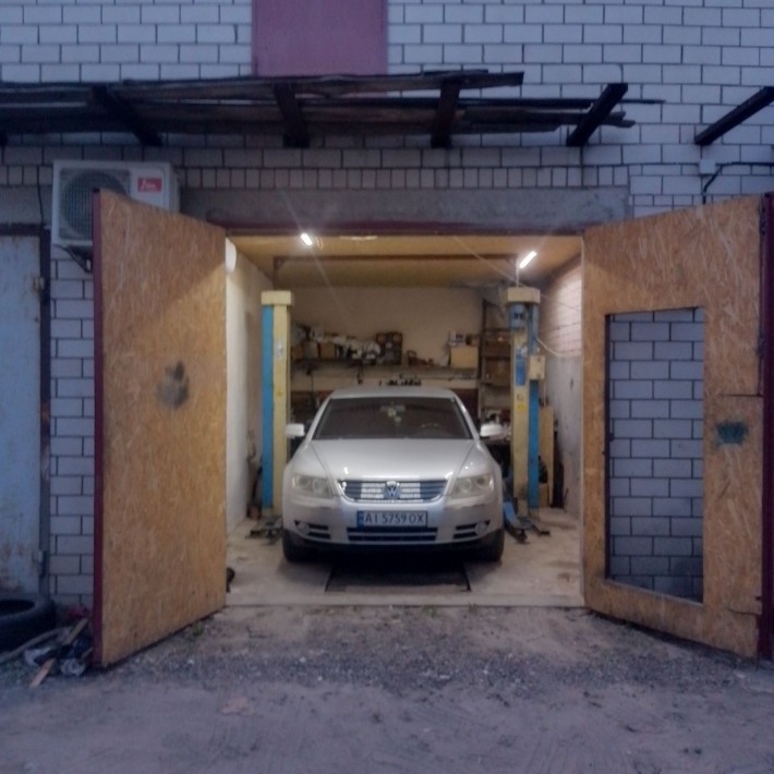 Продам срочно гараж - фото 1