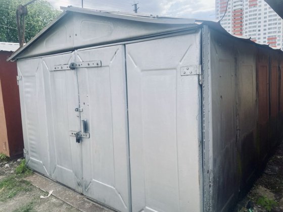 Продається метелевий гараж в ГК «Металург» Бровары