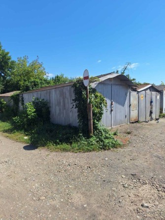 Продам гараж, гарне розміщення ! Підходить для перебудови у цегляний - фото 1