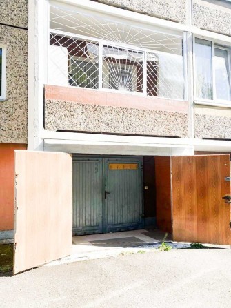 Продам гараж в пасічній, в будинку (теплий ) 21м2 - фото 1