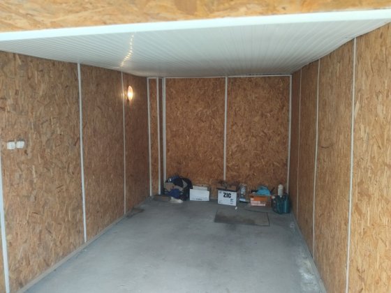 Продам гараж по мухинай возле зиркалки Кривий Ріг