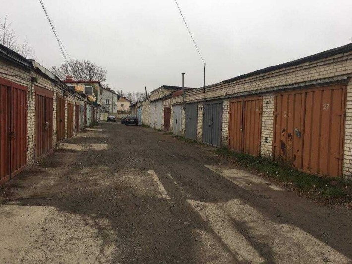 Цегляний гараж в кооперативі "Авіатор" (Луцьк) - фото 1