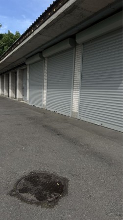 Продам гараж або обміняю на хату в селі в околиці 15 км - фото 1