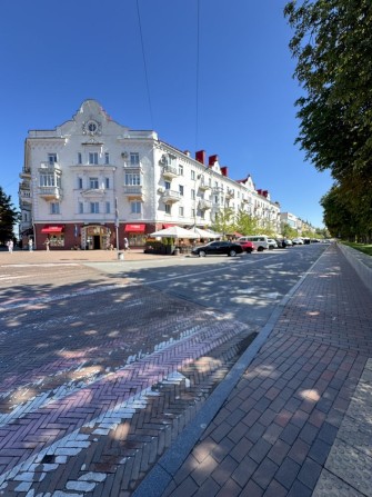 Продаж 2-во кімнатної квартири-74 м2, в історичному районі міста - фото 1