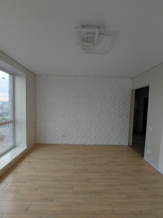 Будинок зданий 2 кімнатна квартира З ГОРИЩЕМ - фото 1