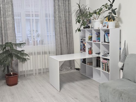 Без комісіїї! 3х- кімнатна квартира в історичному центрі від вл Ужгород