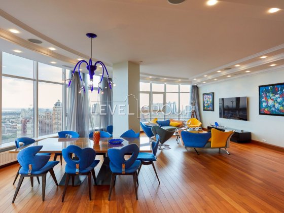 Супервидова Центр Печерськ 6 кімнат Київ