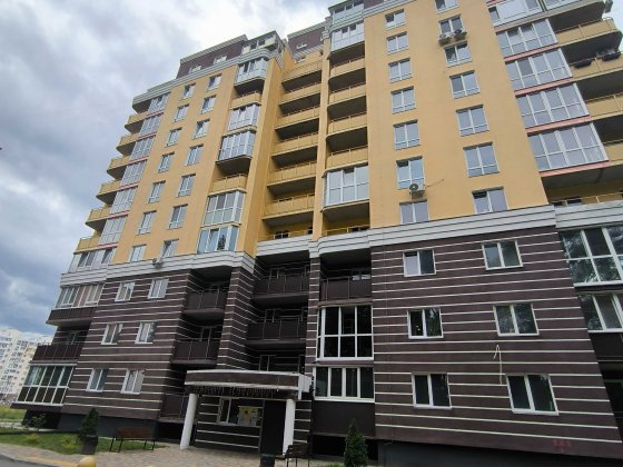 Однокімнатна квартира 48кв.м з автономкою. Масани.   А1 Чернигов