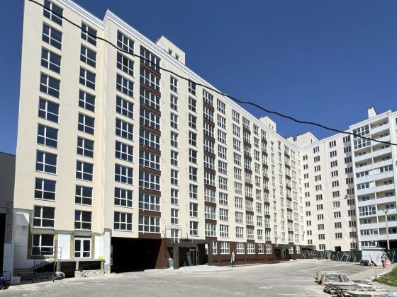 Продам велику 1- кімн. кв. з гарним плануванням, 51 м2 , р-н Масани Чернигов