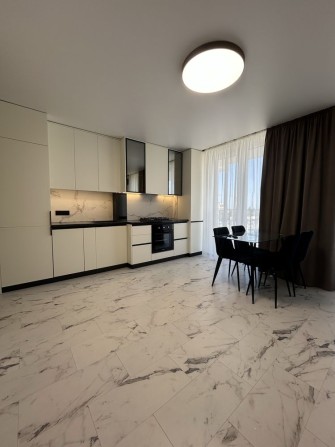 Продаж 2-х квартири в ЖК В4. - фото 1