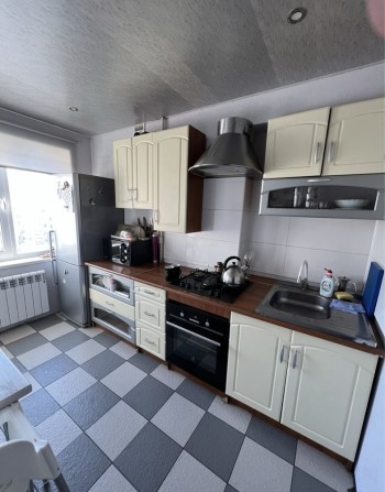 Продам 3к квартиру на левом берегу, ул. Донецкое Шоссе - фото 1