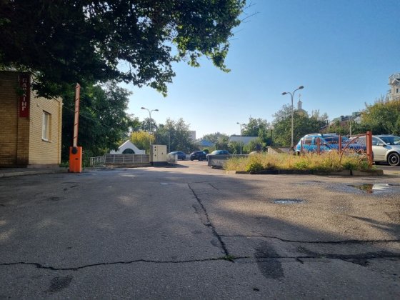 Продам паркомісце Полтава