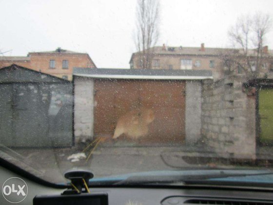 продам гараж на "Піонері" ( поруч з АТБ ) Кривий Ріг