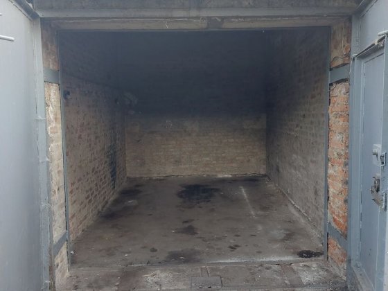 Продам цегляний гараж Полтава