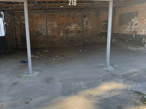 Продам крите паркувальне місце в гаражному кооперативі паркомісце Київ