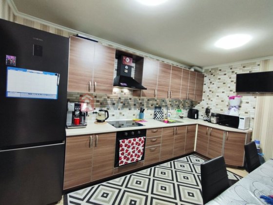 Простора перепланована 2-кімнатна квартира з євроремонтом Черкаси