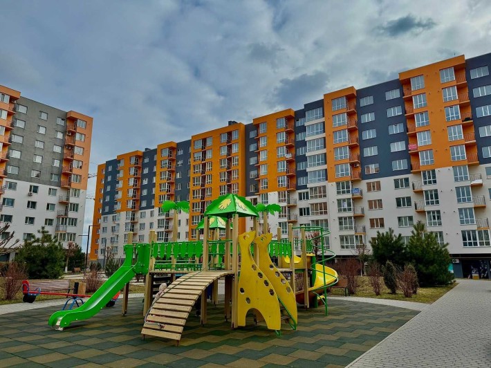 Продаж великої однокімнатної квартири  в ЖК «Сімейний комфорт» - фото 1