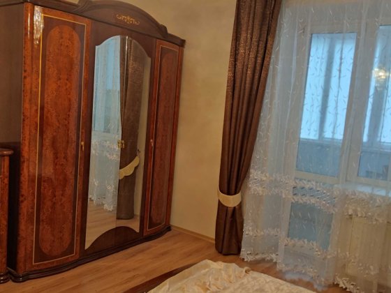 Продам двокімнатну квартиру район Поділля з меблями Винница