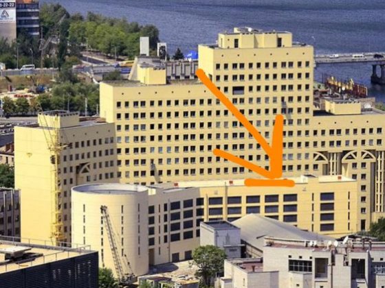 Продаж 2 паркомісць ЖК Дом Крейніна!! 8 900$!! Днепр