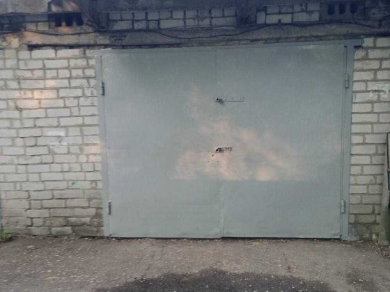 Продам капитальный гараж на ул. Шинная. Дніпро