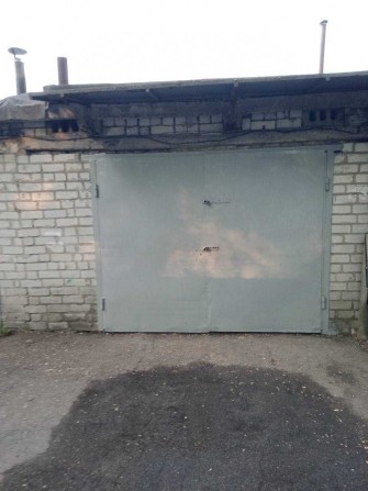 Продам капитальный гараж на ул. Шинная. - фото 1