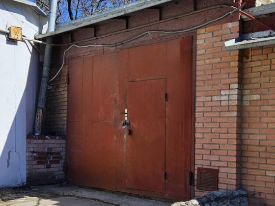 Продам кирпичный  гараж в ГК "Фронтовик", Космос