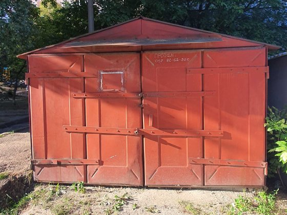 Продам металевий гараж з містом