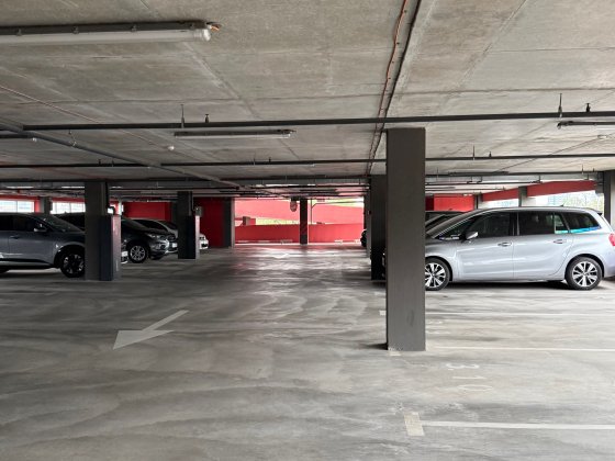 ЖК Галактика Продам  Місце навпроти ліфту 3 поверх Київ