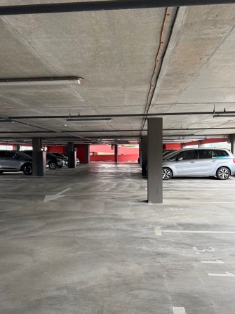 ЖК Галактика Продам  Місце навпроти ліфту 3 поверх - фото 1