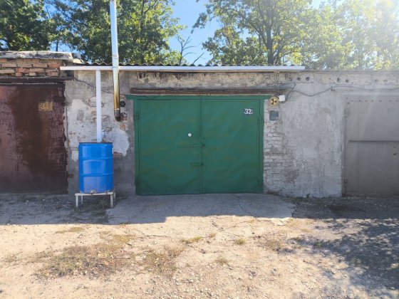 Продам гараж 3500 корператив мрія самому початку Кропивницький