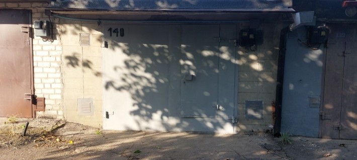 Гараж на Козака Бабури 7а - фото 1