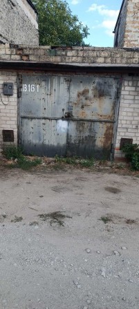 Продам гараж в ГК "Жигулі" на Кочубея (між Робітничим і Осипком) - фото 1