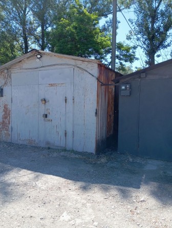 Гараж металевий,центр міста - фото 1