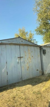 Продам Срочно гараж Истомина - фото 1