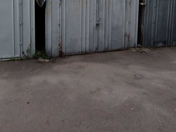 Продам гараж ГК Сверстюка25а,ЖК Галактика,Лівобережна Київ