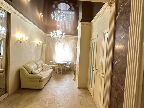 Продам 4-кімнатну квартиру на пр. Миру Чернігів Чернигов