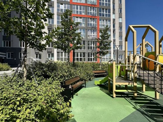 Продаж 1 - кімн. кв., 50 м2, ЖК « Незалежність» , Масани Чернигов