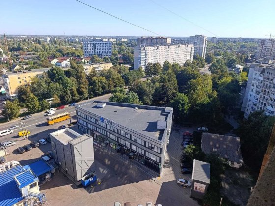 3-кімнатна квартира-студія під ваш ремонт на початку Богунії Житомир