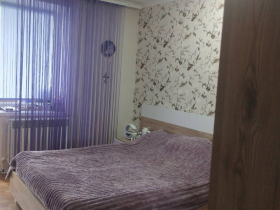 Продам 4х кімнатну квартиру 3/9 з А/О в центрі міста Житомир