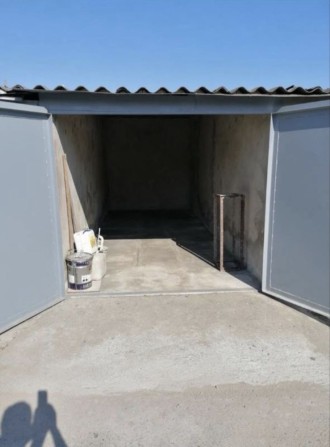 Продам Гараж Природные камни - фото 1