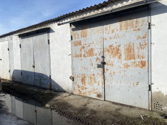 Продам бокс гараж  на инглези.25 чапаевская Одеса