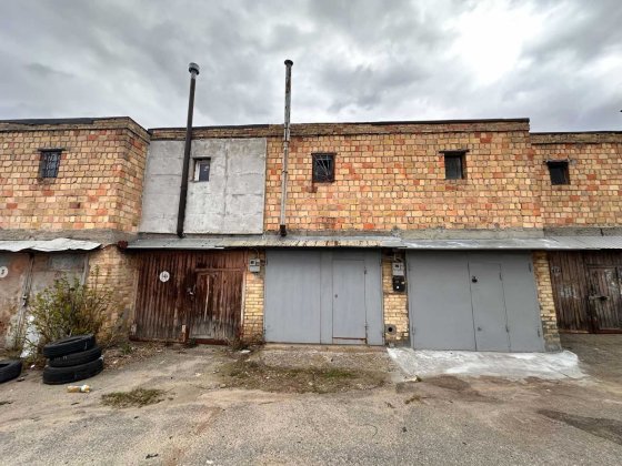 Продаж капітального Гаража в ГБК Олімпійський, вул. Гайова 14 Київ