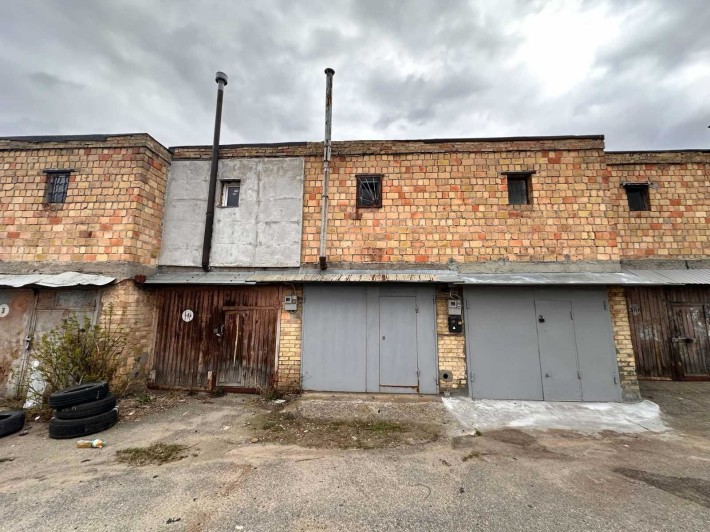 Продаж капітального Гаража в ГБК Олімпійський, вул. Гайова 14 - фото 1