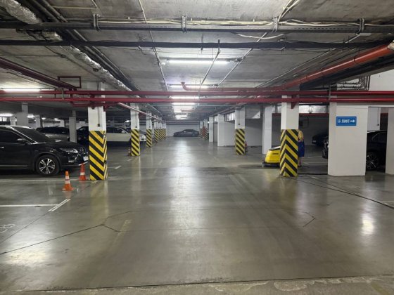 ПРОДАМ место в паркинге Жк Гагарин Плаза Одесса