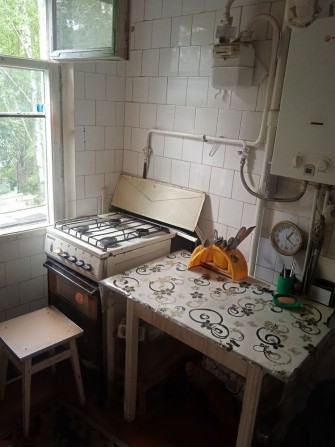 Терміново продається 2-х кімнатна квартира по вул Львівській.  Торг. - фото 1