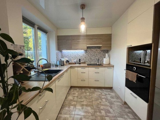 Продам 3 кімн. квартиру якісний  ремонт Тополя-2 Сільпо 71 м 2 поверх Днепр