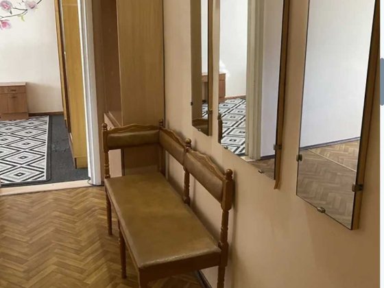 1 кімнатна квартира в центрі, сталінка Житомир