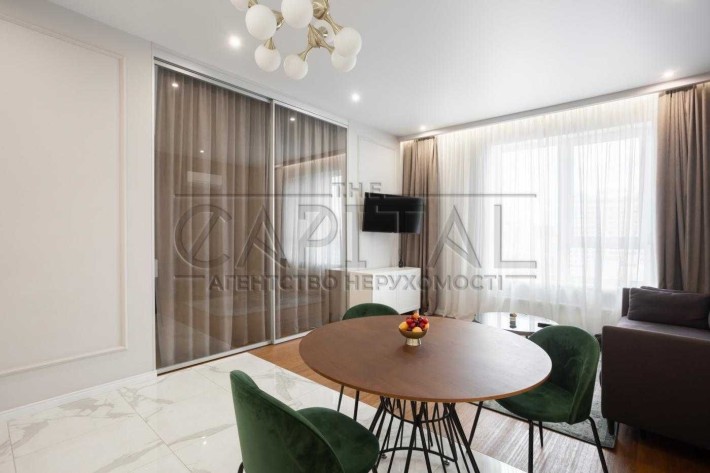 Продажа квартиры бизнес класса Центр ул. Паньковская, 20/82 ЖК AuRoom - фото 1