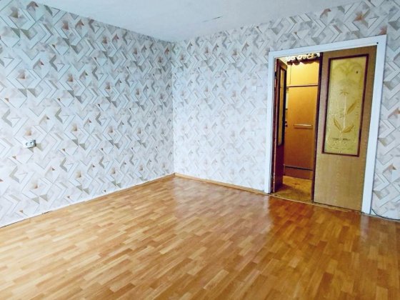 Продам 2-к кв 48 м2 на жилмассиве  Тополь Днепр